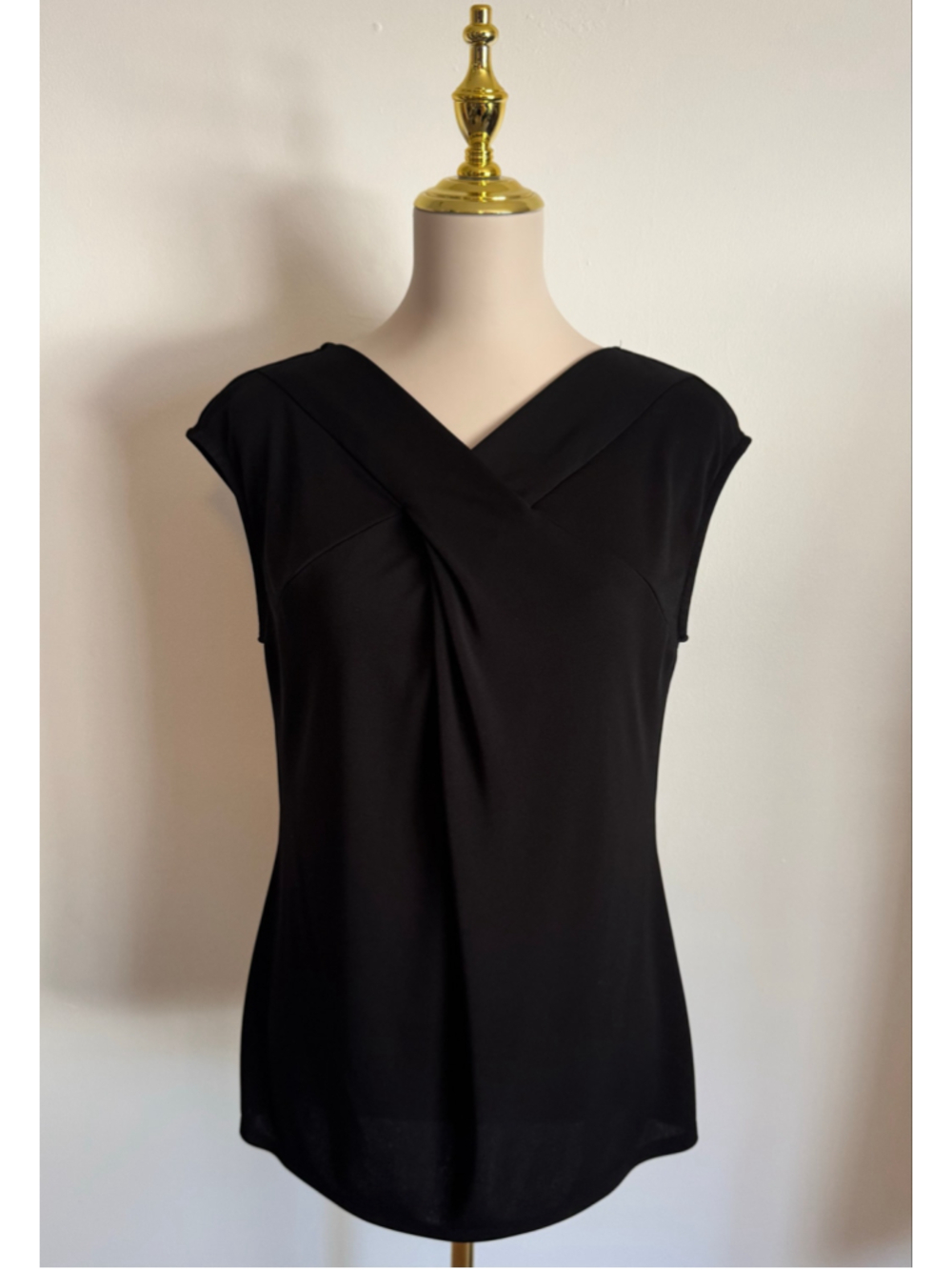 Women's Liz Claiborne Black Sleeveless Blouse Size L